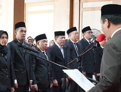 Bupati Konut Ruksamin Lantik 16 Pejabat Pimpinan Tinggi Pratama