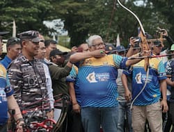 Gubernur Sultra – AJP Apresiasi Kejuaraan Panahan Sultra