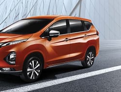 Aliansi Nissan-Mitsubishi Luncurkan Livina Versi Mungil