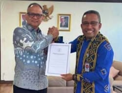 Kemdiktisaintek Perpanjang Masa Jabatan Rektor UHO Prof Zamrun